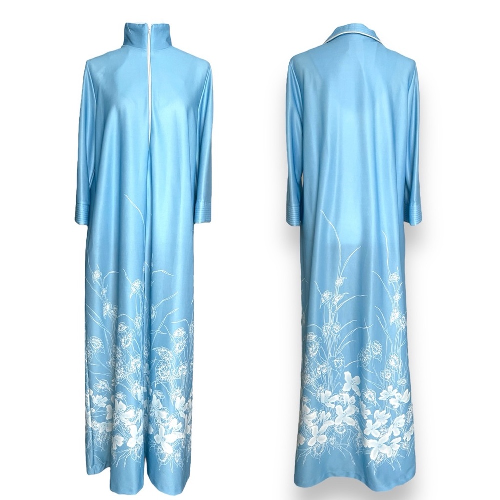 SOLD ❌ Lisanne Dress Loungewear Dressing Gown Robe Blue White Floral Zip Kaftan